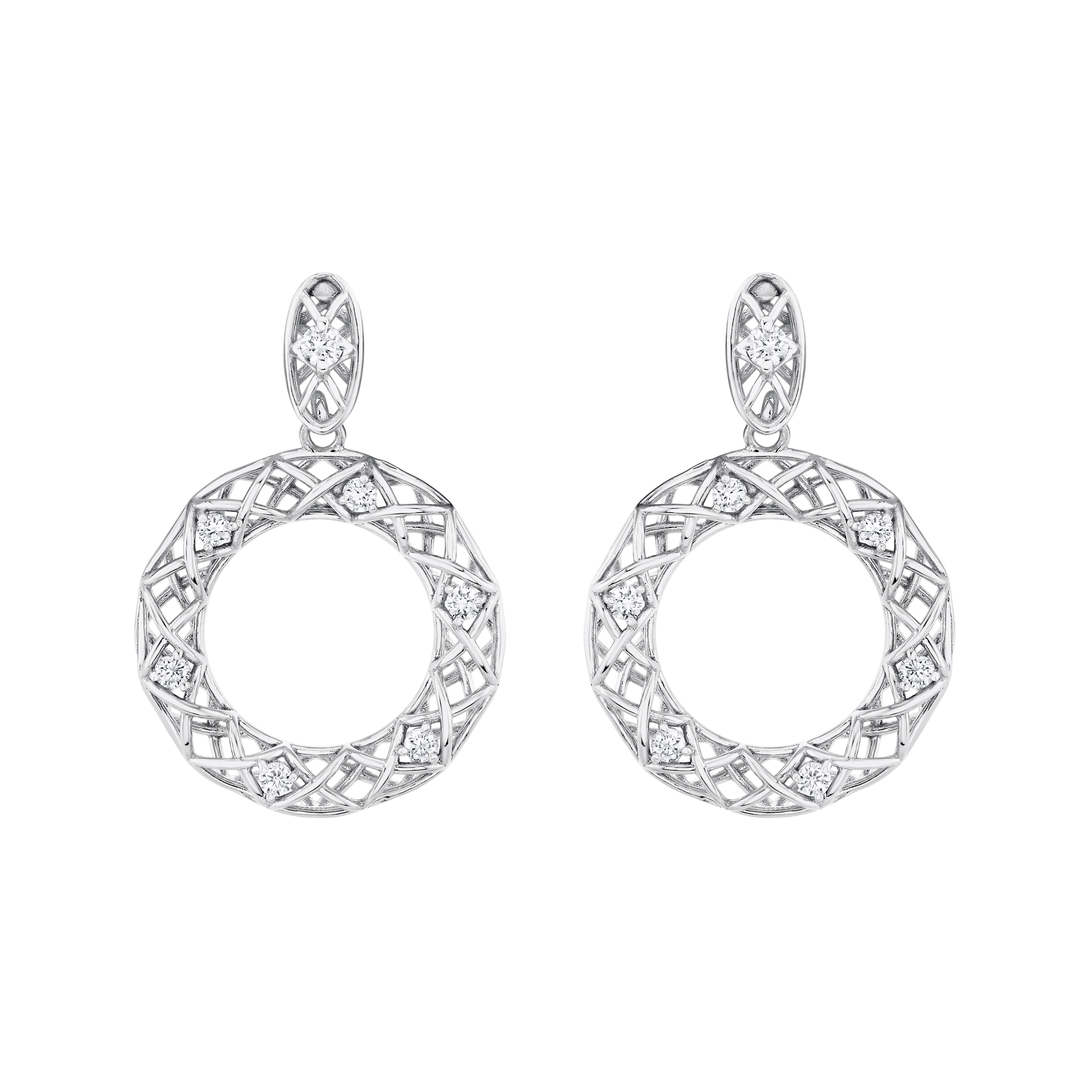 Light Weight Circle Earrings