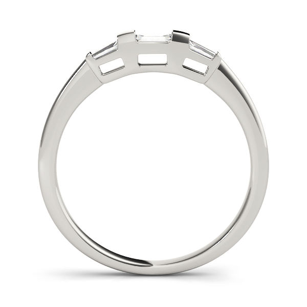 baguette-wedding-band-69efec6dc14ff578a579eea4