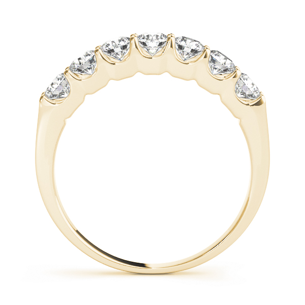 lab-grown-vs-si1-u-prong-wedding-band-69efce6cc14ff578a579136d