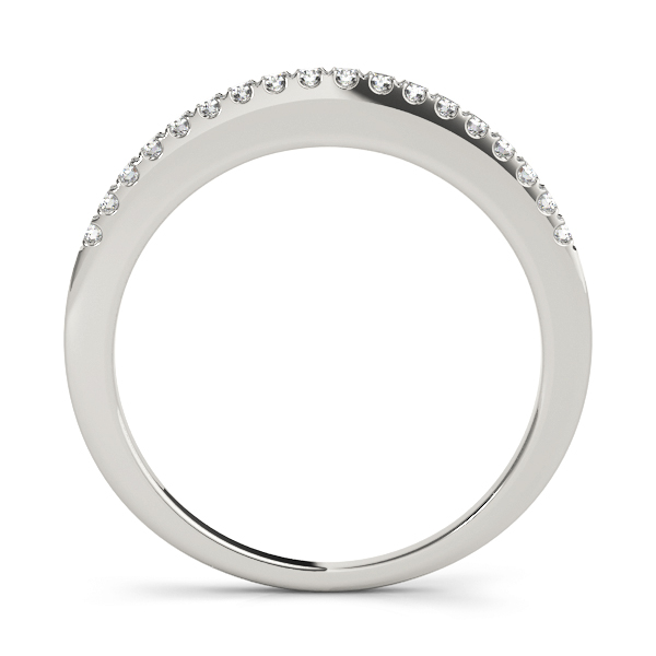 lab-grown-vs-si1-prong-set-wedding-band-69eff064c14ff578a57a08de
