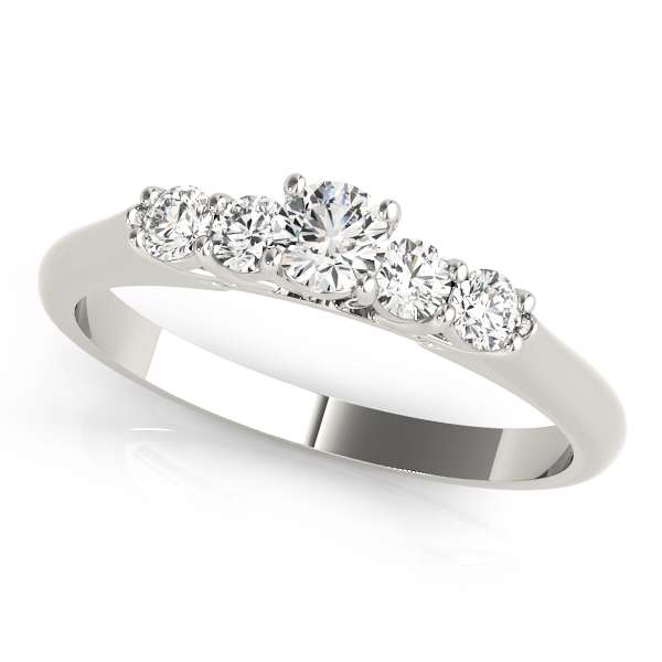 ENGAGEMENT RINGS SINGLE ROW PRONG