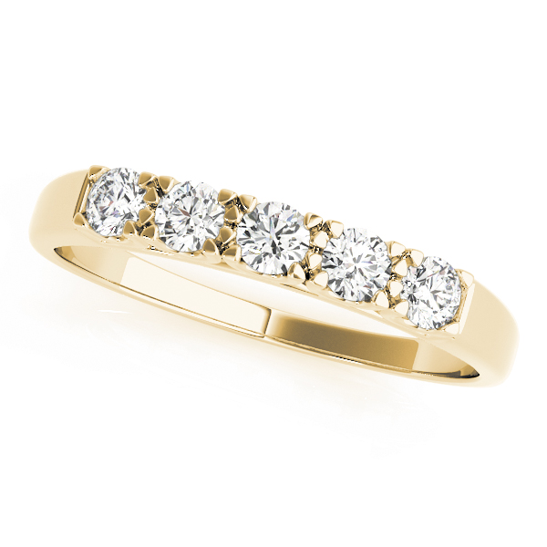 lab-grown-vs-si1-u-prong-round-wedding-band-69efd2c5c14ff578a5793bdf