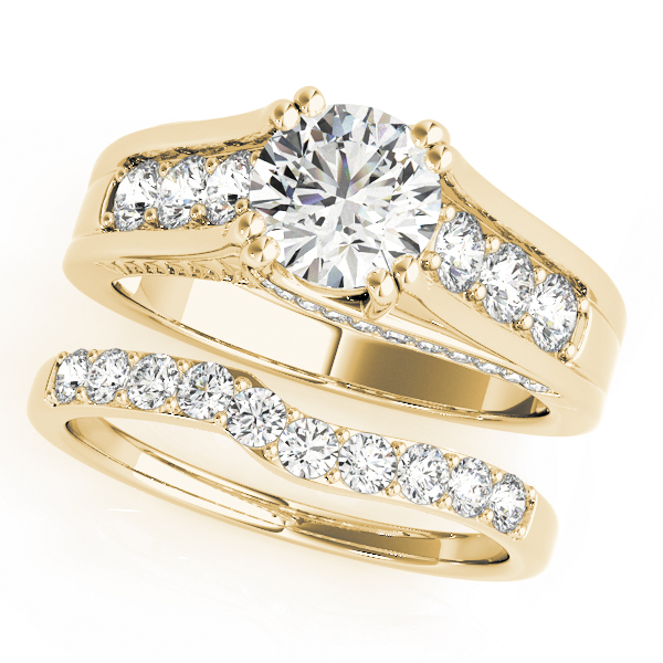 The Giselle Single-Row Engagement Ring, set view