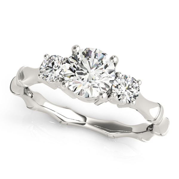 3-Stone Round Engagement Ring
