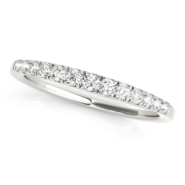 SLIGHTY CURVED WEDDING BAND
