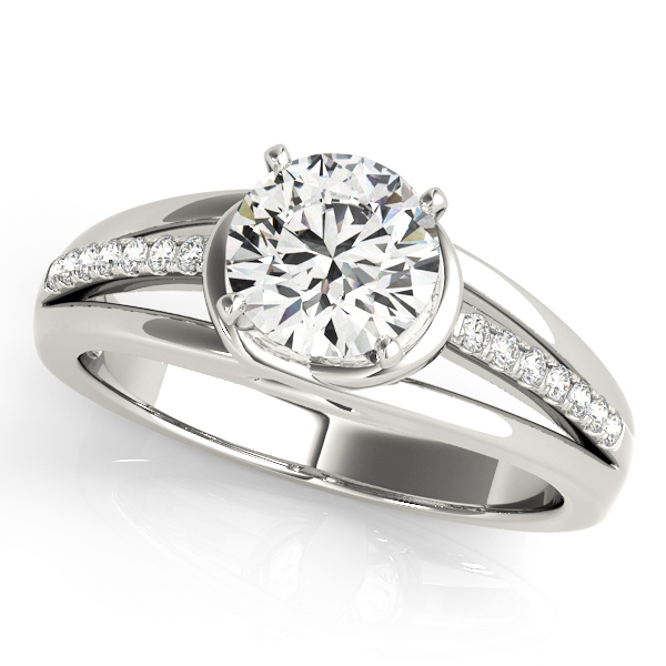 Single Row Prong Engagement Ring