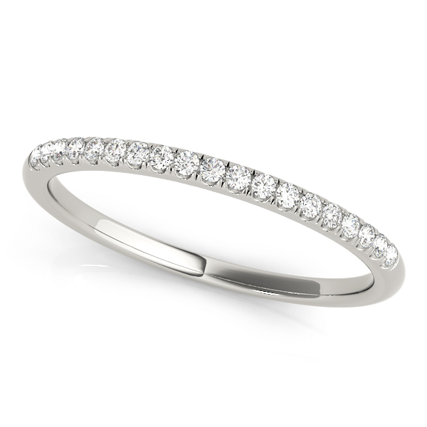 Single-Row Split-Prong Wedding Band