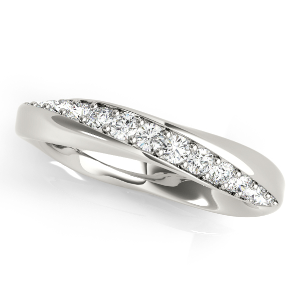 Twisted Prong In Channel Wedding Band