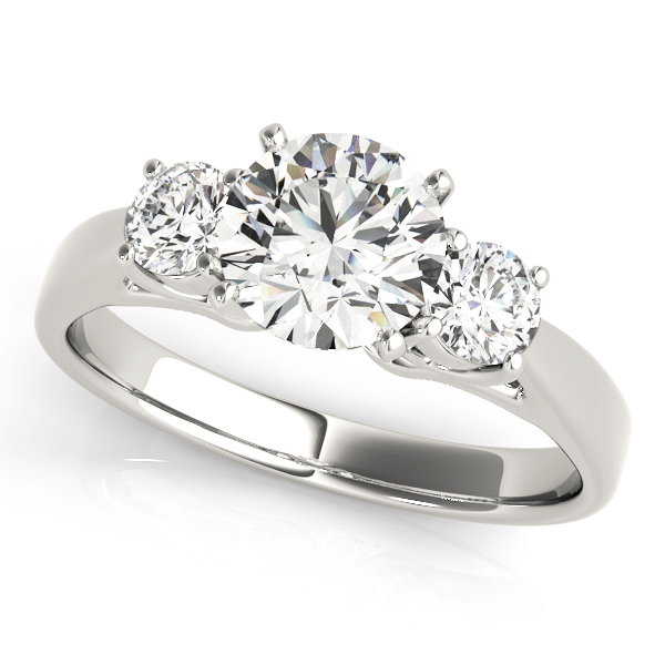 ENGAGEMENT RINGS 3 STONE ROUND