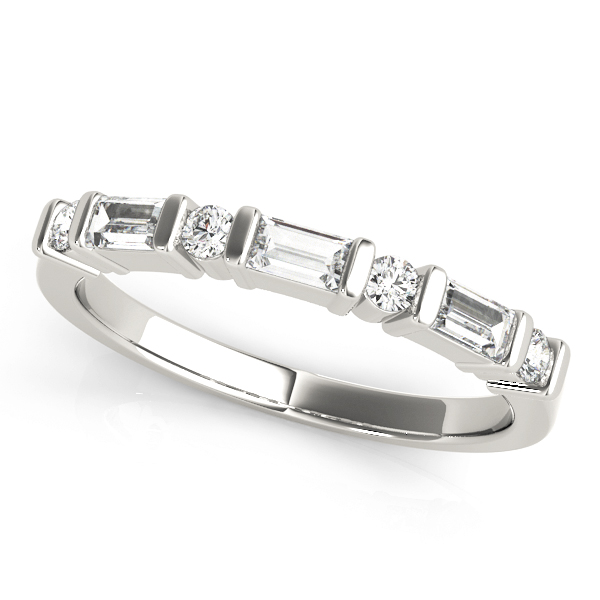 Alternating Round & Baguette Wedding Band