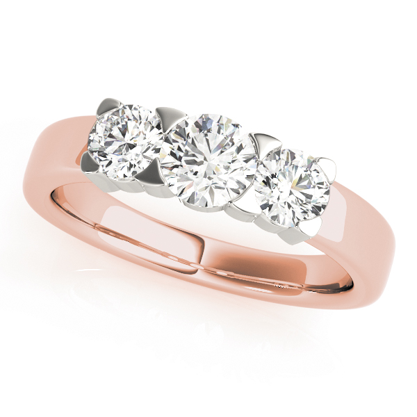 3-Stone Round Engagement Rings