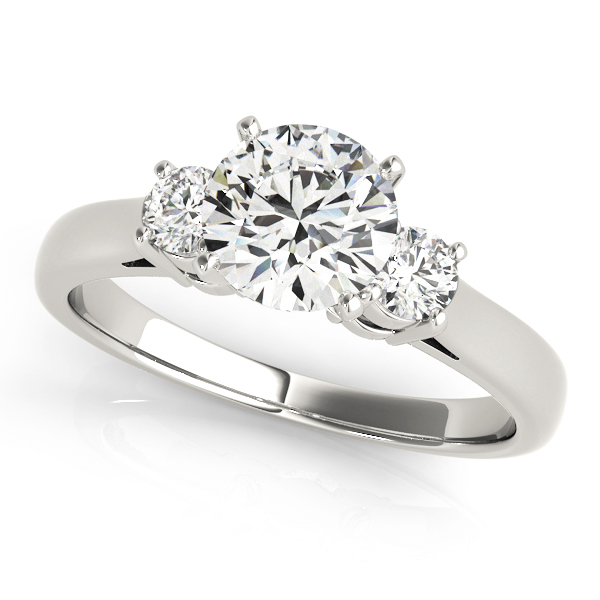 3-Stone Round Engagement Ring