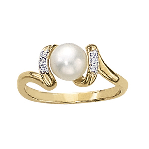 Twisted Pearl Fashion Ring