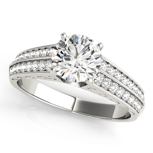 ENGAGEMENT RINGS ANTIQUE
