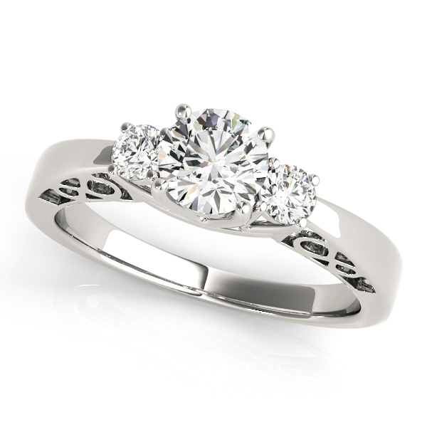 ENGAGEMENT RINGS 3 STONE ROUND