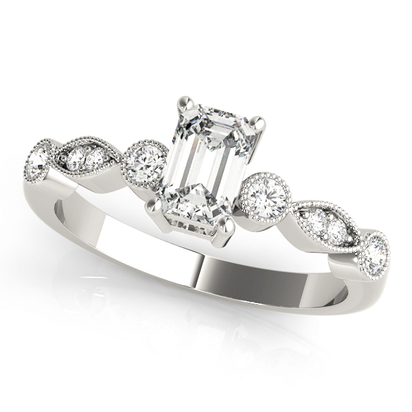 EMERALD CUT FASHION RING