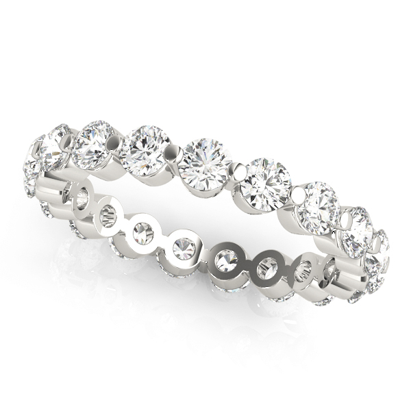 Single Shared-Prong Eternity Band