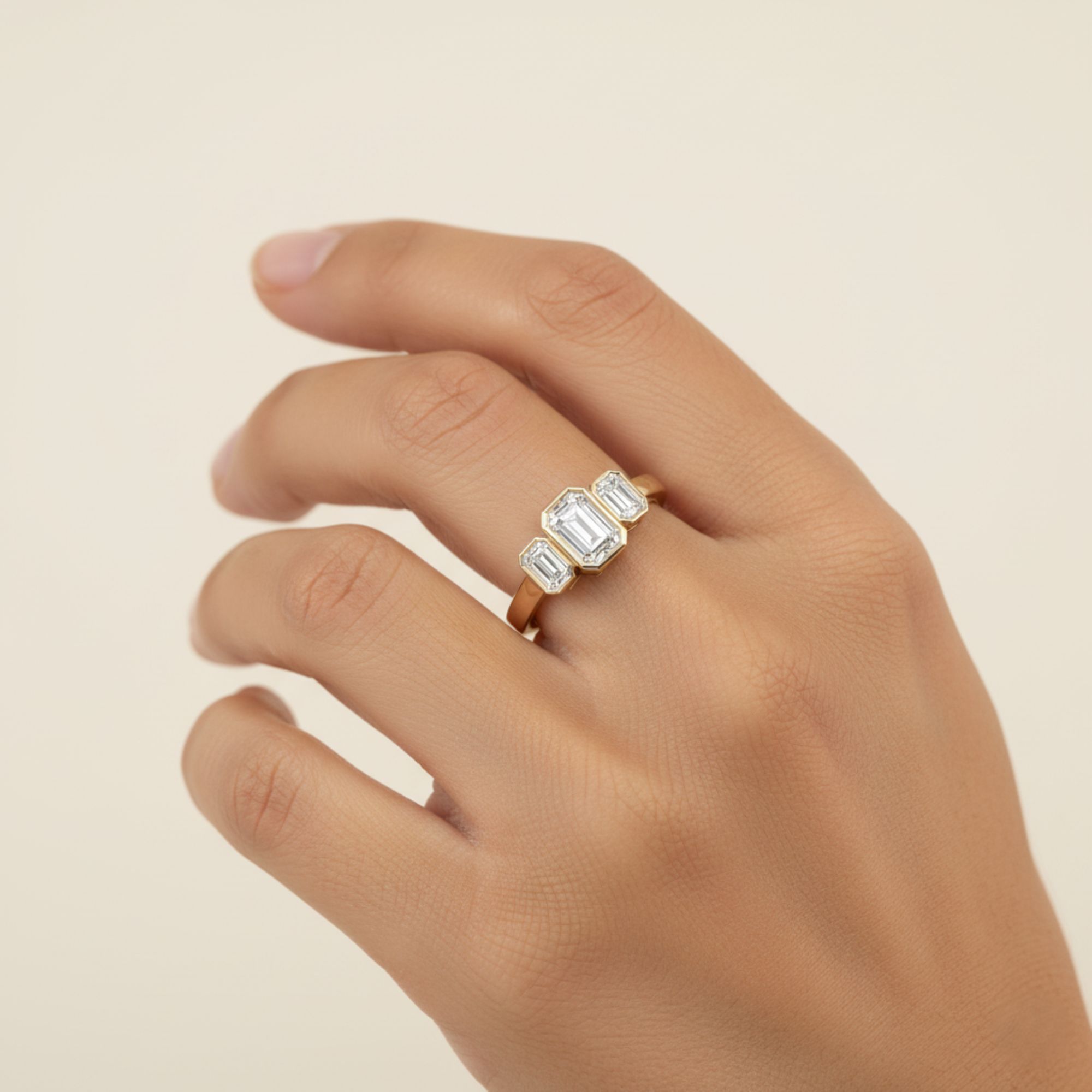 3 STONE EMERALD RING