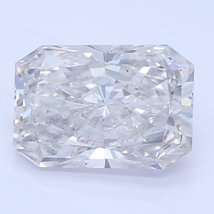 0.92 carat radiant lab-grown diamond