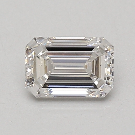 0.82 carat emerald lab-grown diamond