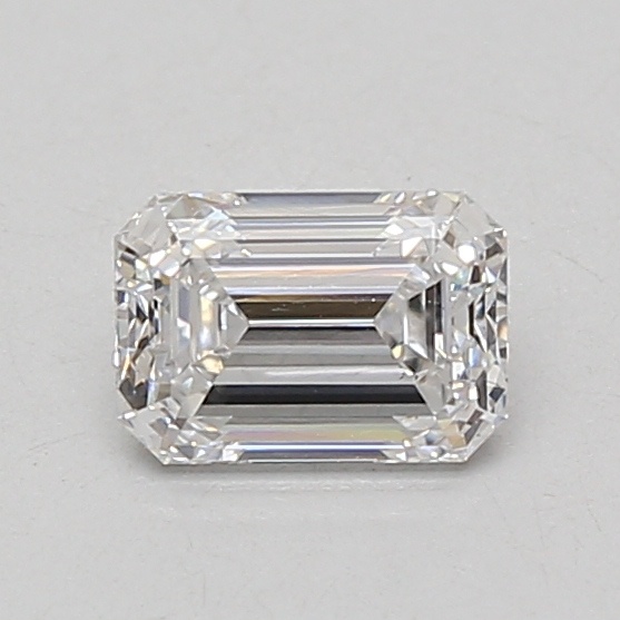 0.75 carat emerald lab-grown diamond