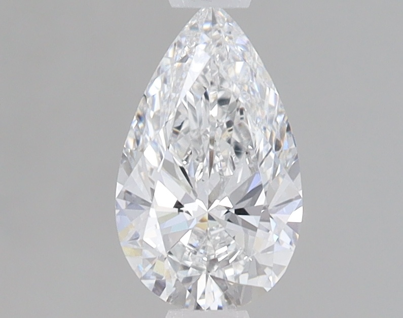 0.75 carat pear lab-grown diamond