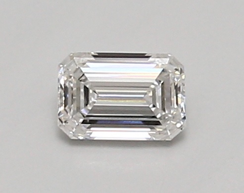 0.41 carat emerald diamond