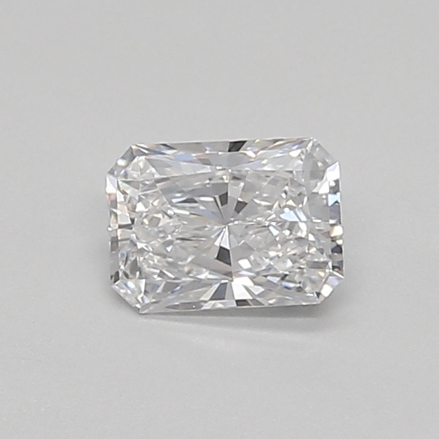 0.32 carat radiant diamond