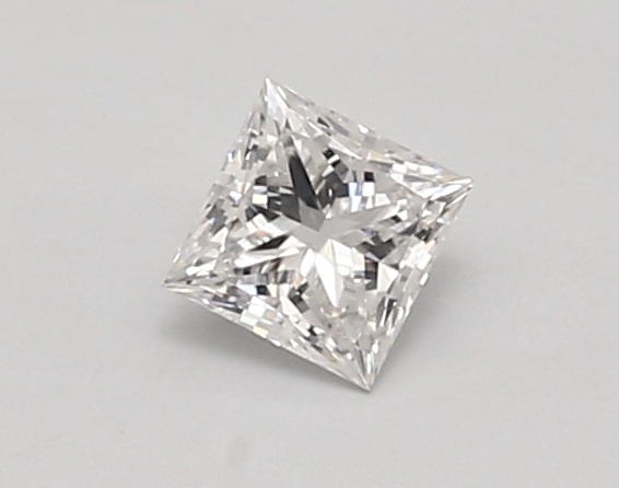 0.48 carat princess diamond