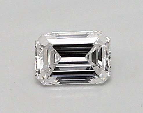 0.39 carat emerald diamond