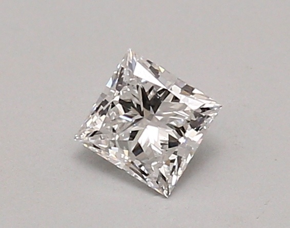 0.46 carat princess diamond