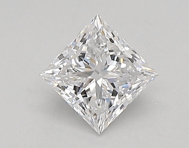0.39 carat princess diamond