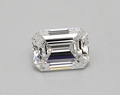 0.33 carat emerald diamond