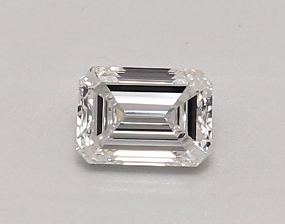 0.49 carat emerald diamond