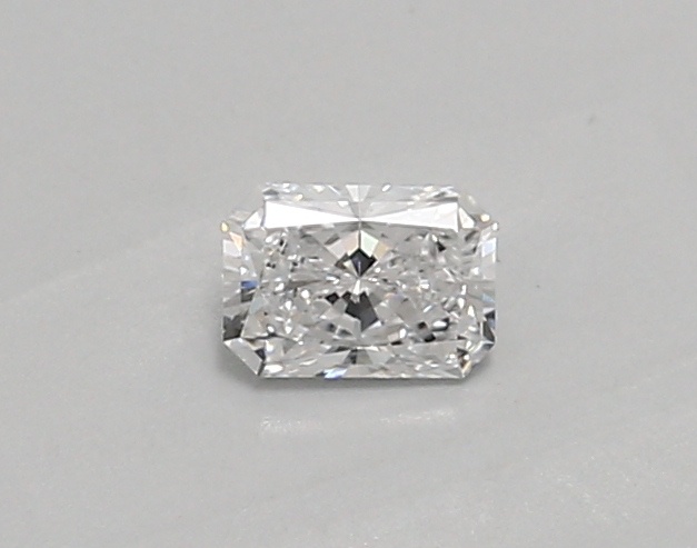 0.33 carat radiant diamond