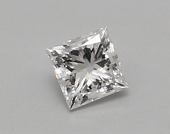 0.47 carat princess diamond