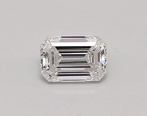 0.42 carat emerald diamond