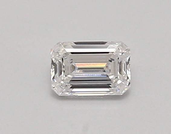 0.47 carat emerald diamond
