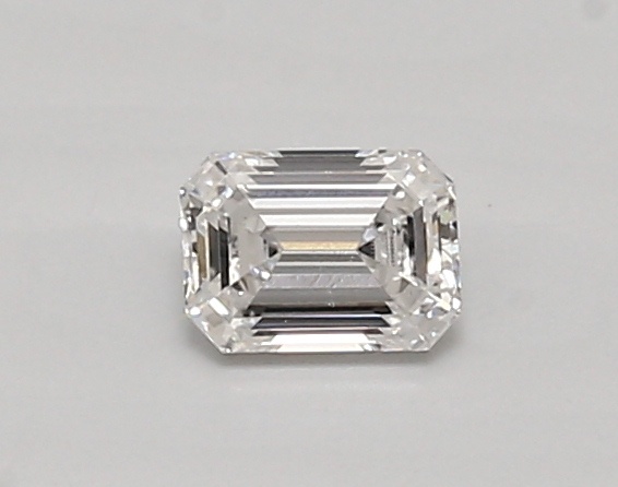 0.43 carat emerald diamond