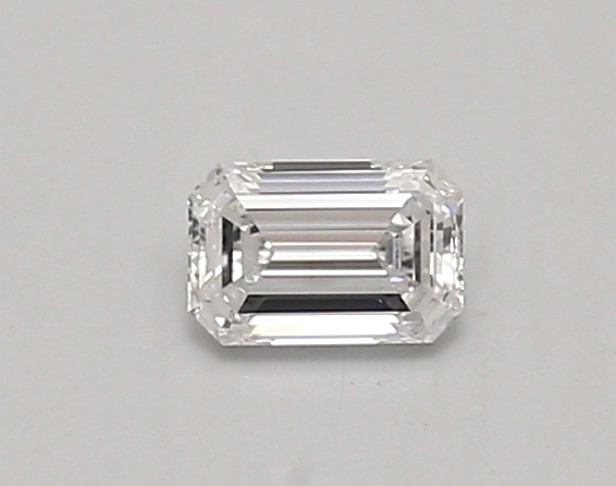 0.36 carat emerald diamond