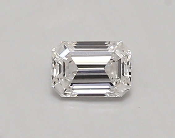 0.43 carat emerald diamond