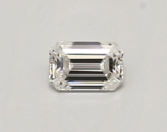 0.37 carat emerald diamond