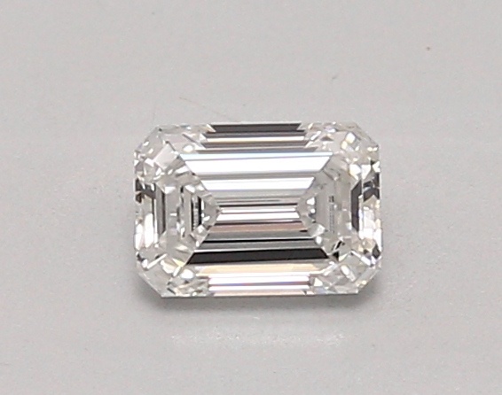 0.49 carat emerald diamond