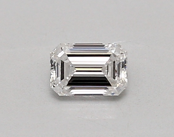 0.37 carat emerald diamond