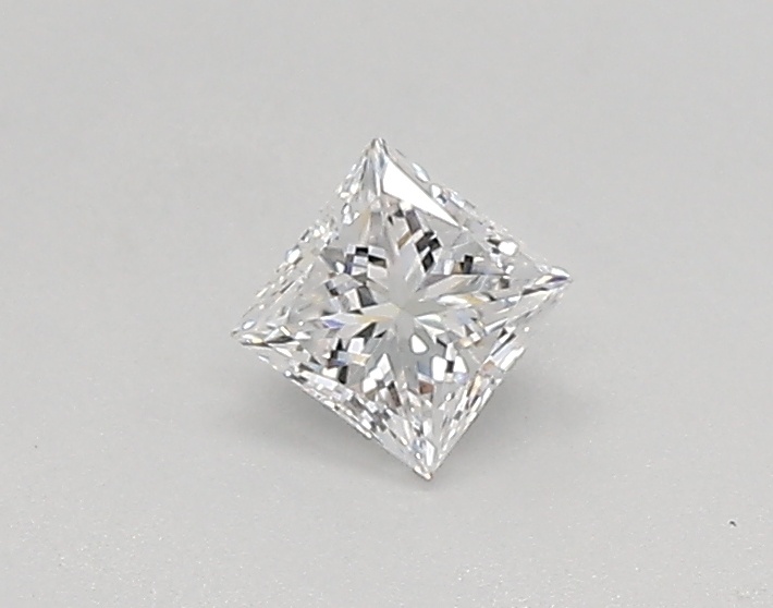 0.30 carat princess diamond