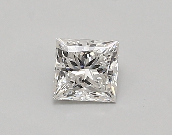 0.46 carat princess diamond