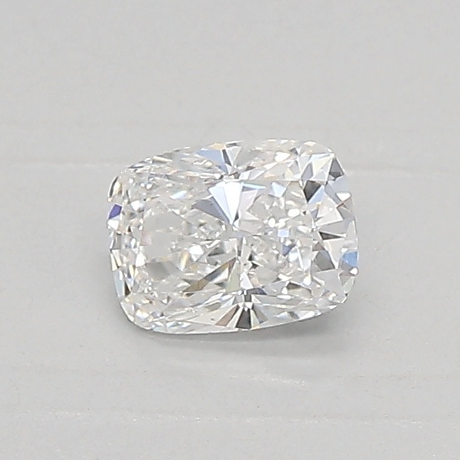 0.40 carat cushion diamond
