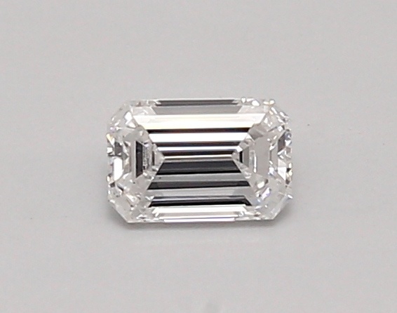 0.43 carat emerald diamond
