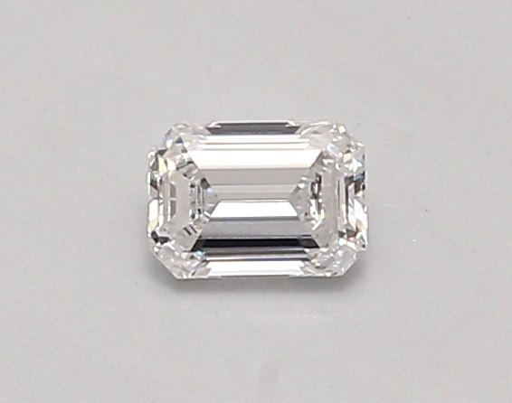 0.37 carat emerald diamond