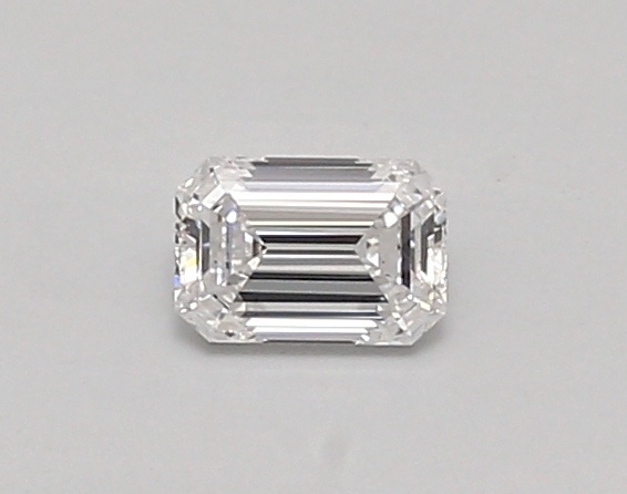 0.36 carat emerald diamond